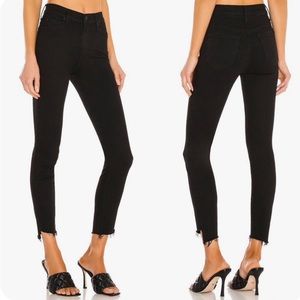 Mother Stunner Zip Ankle Step Fray jeans